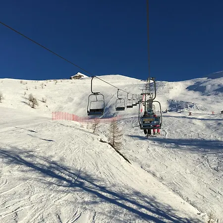 Delizioso Appartmento Tra Le Alpi Daire *